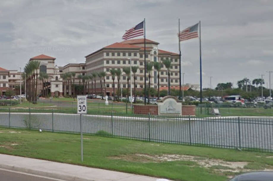 Shooting investigated after woman shows up at Laredo hospital with