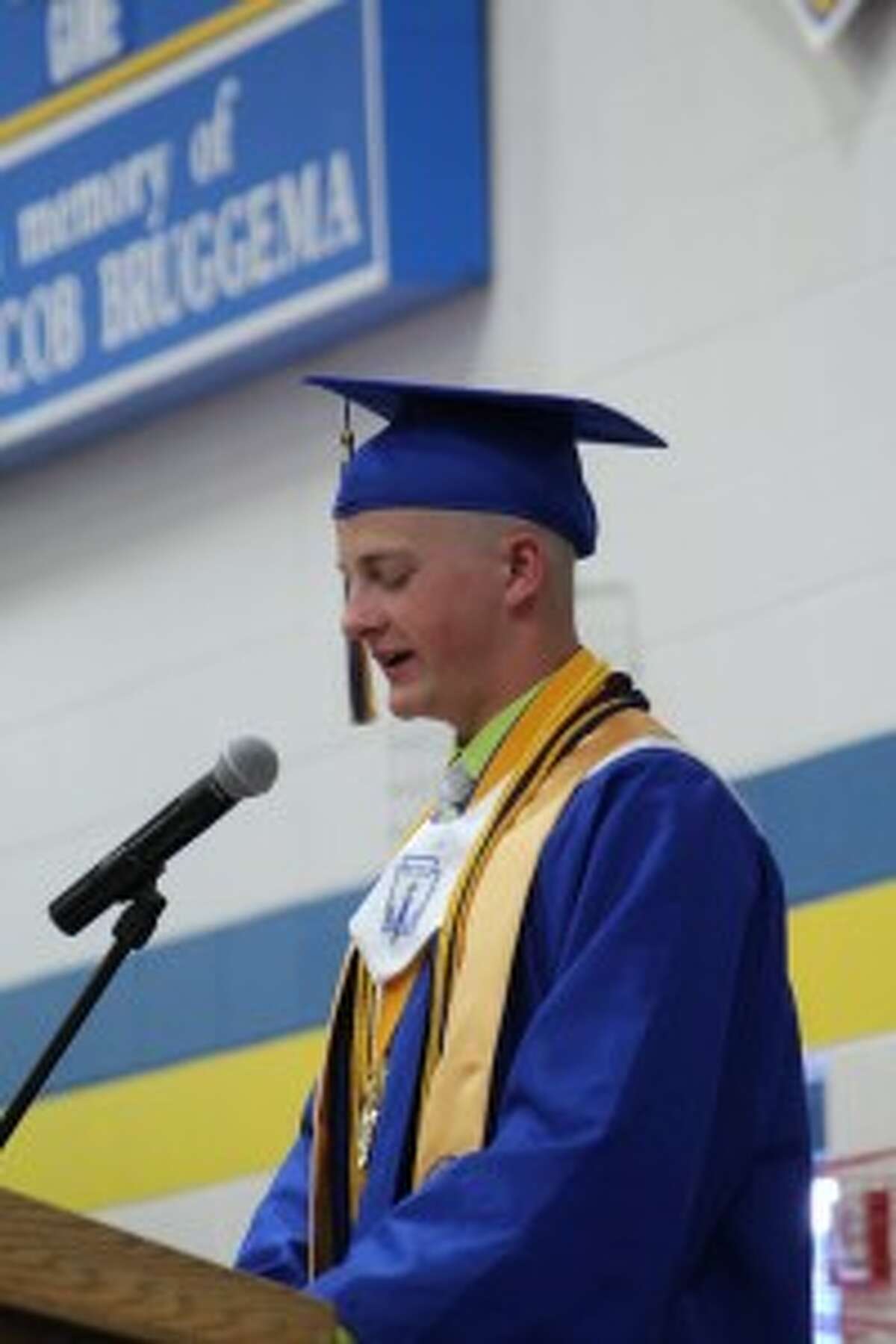 Evart seniors bid farewell to high school careers