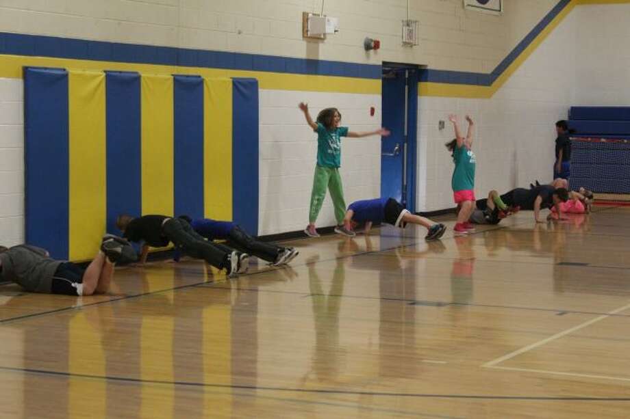 Evart Middle School students participate in Wildcat FUNatics! Big Rapids Pioneer