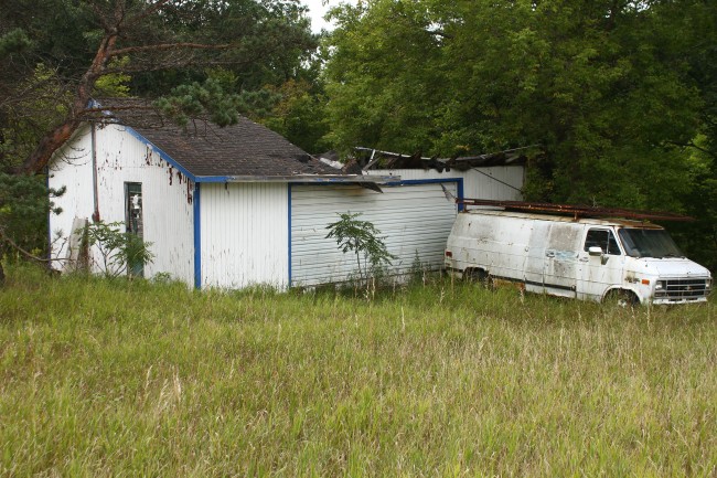 County combats Green Township blighted building