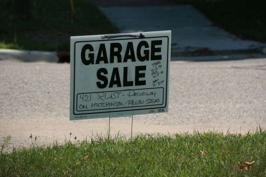 Big Rapids Women Offer Garage Sale Tips Big Rapids Pioneer