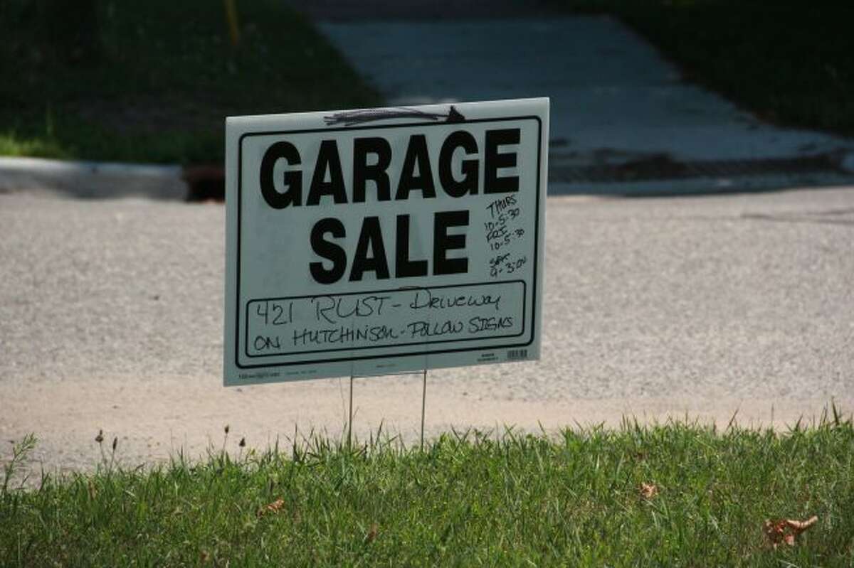 Big Rapids women offer garage sale tips