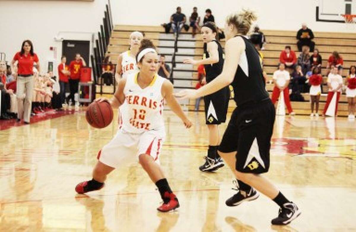 DRIVING: Ferris State guard Katie Mavis looks to take the ball to the basket against Ohio Dominican earlier this season. Mavis has emerged as a scoring threat for the Bulldogs, who have won four straight GLIAC contests. (Pioneer file photo)