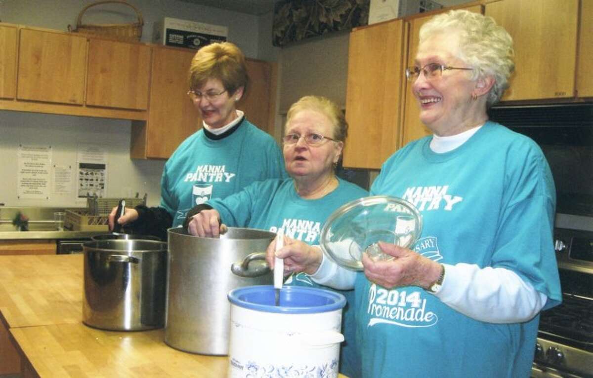 Manna Pantry celebrates 25 years, hosts Pantry Promenade