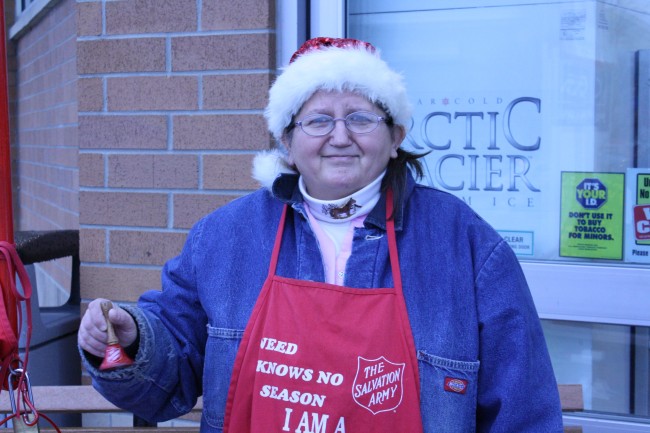 Ringing Christmas bells: Salvation Army needs volunteers to complete ...