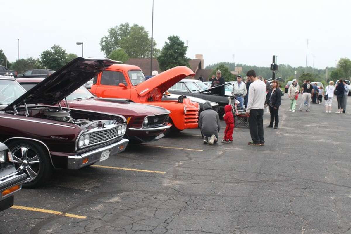 River Valley Car Club car show brings in 55 cars