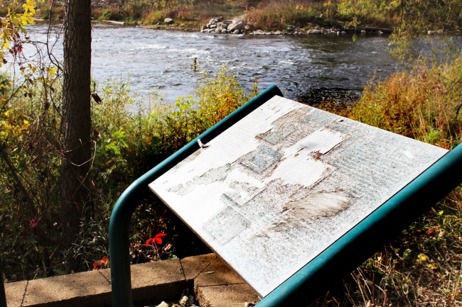 Unreadable Riverwalk signs will receive new life