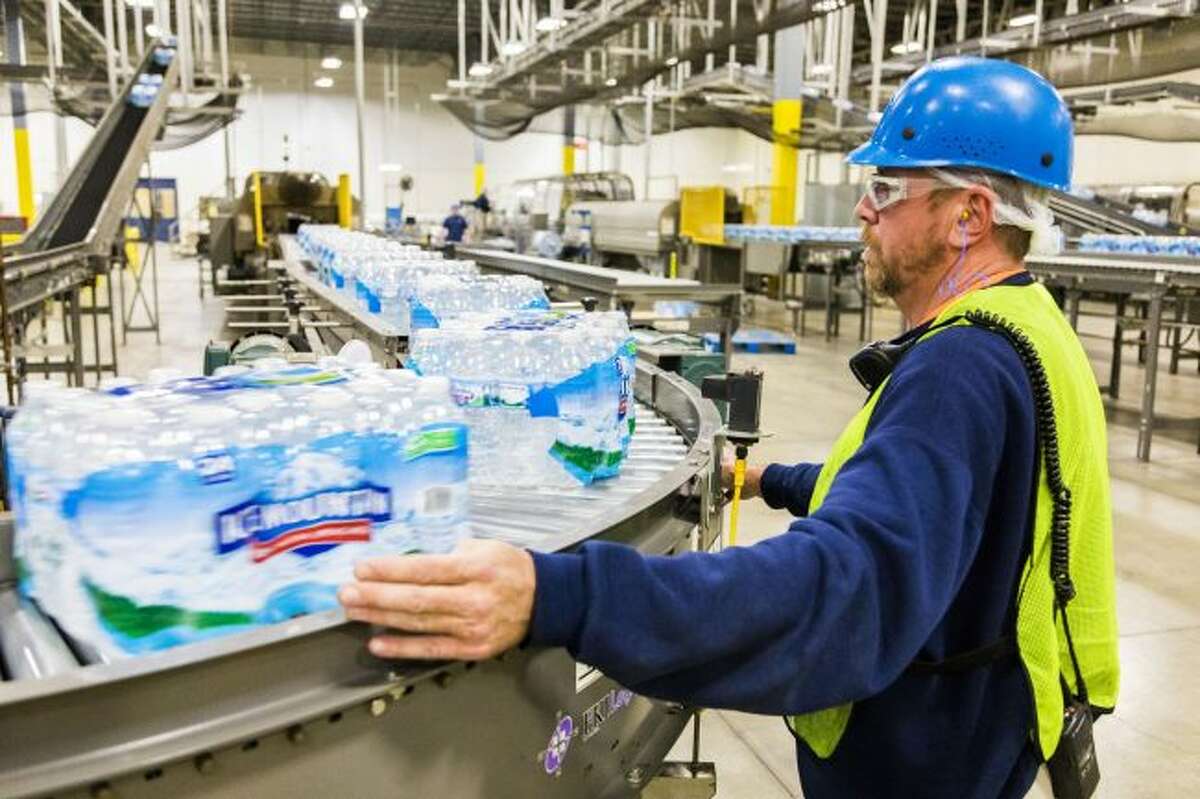 Wrangle over water Officials, experts dispute MCWC's claims about