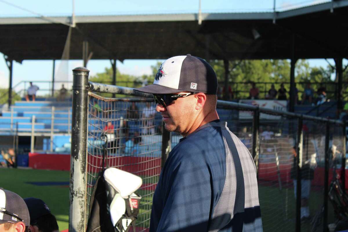 Baseball Kingwood Pitching Coach Molds College Players During Summer Ball