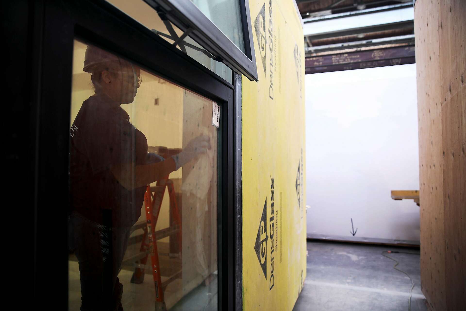 North Bay modular housing factory expands as developers rush to bring ...