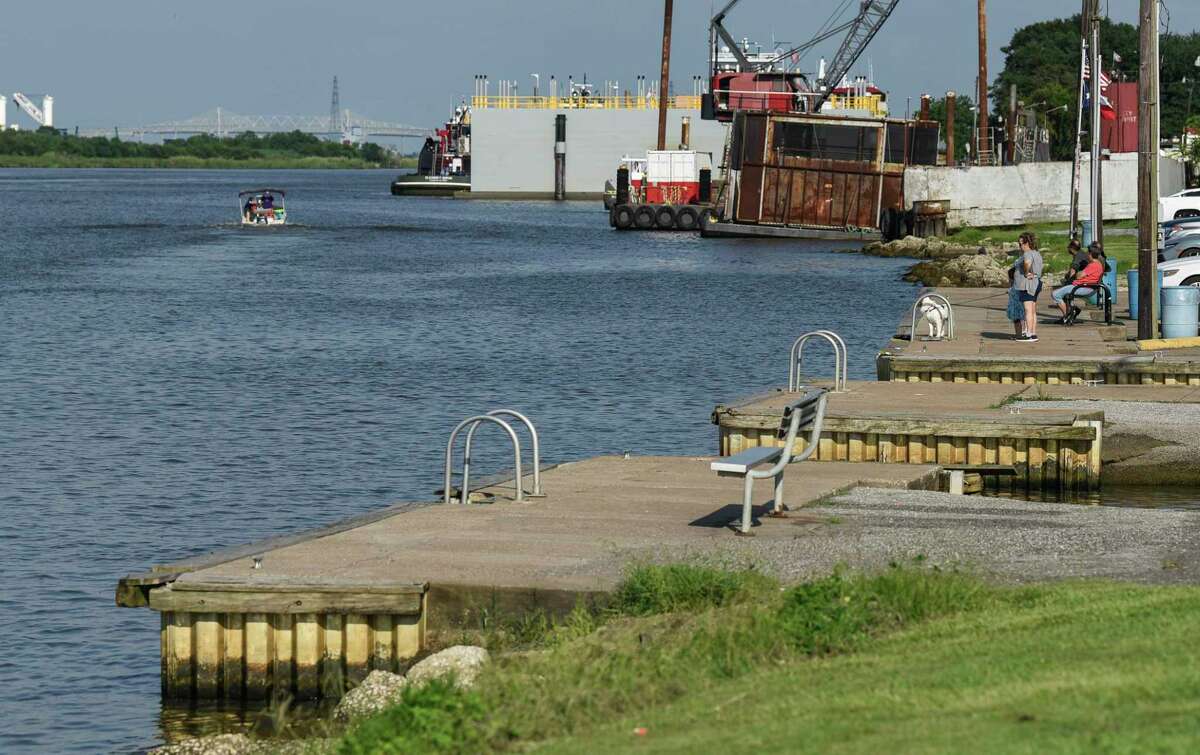 Port Neches moves to bolster riverfront development