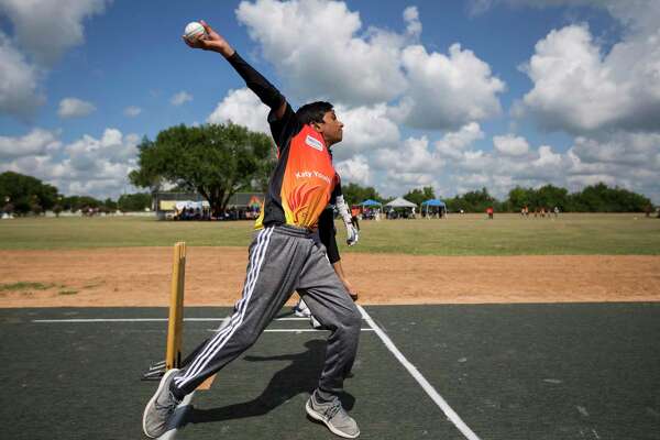 New Cricket Park Draws Fans In Fort Bend County Houstonchronicle Com