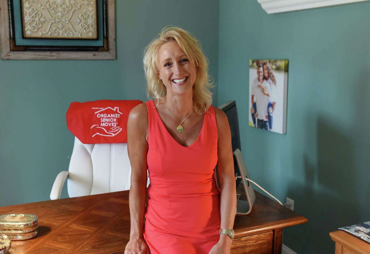 Companies helps seniors downsize