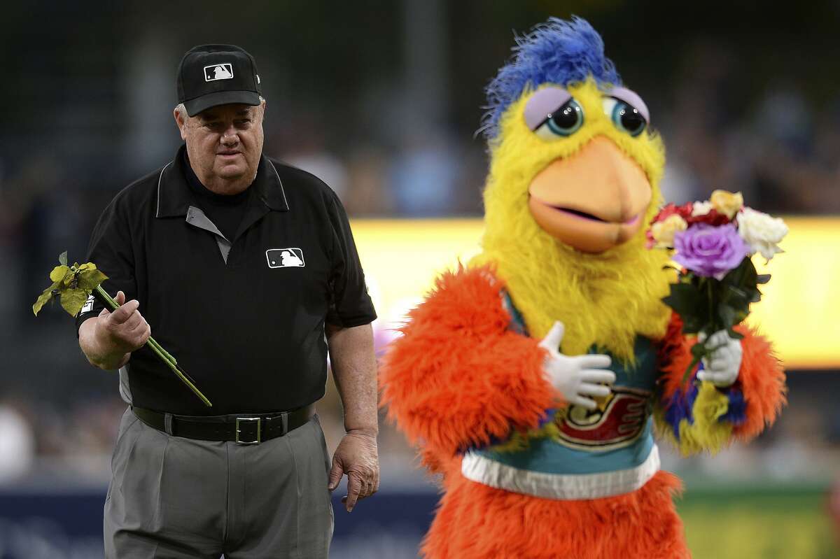 Umpire Joe West during a baseball game between the San Francisco