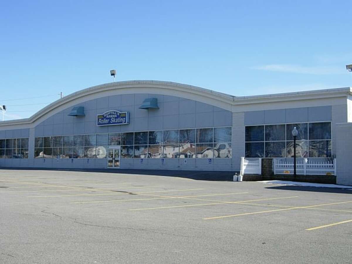 Guptill's to reopen roller skating rink this weekend