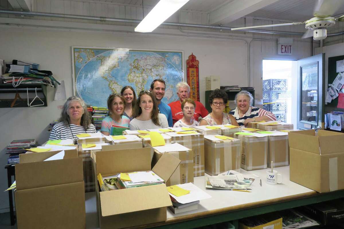 Peace Corps donate to Book Aid