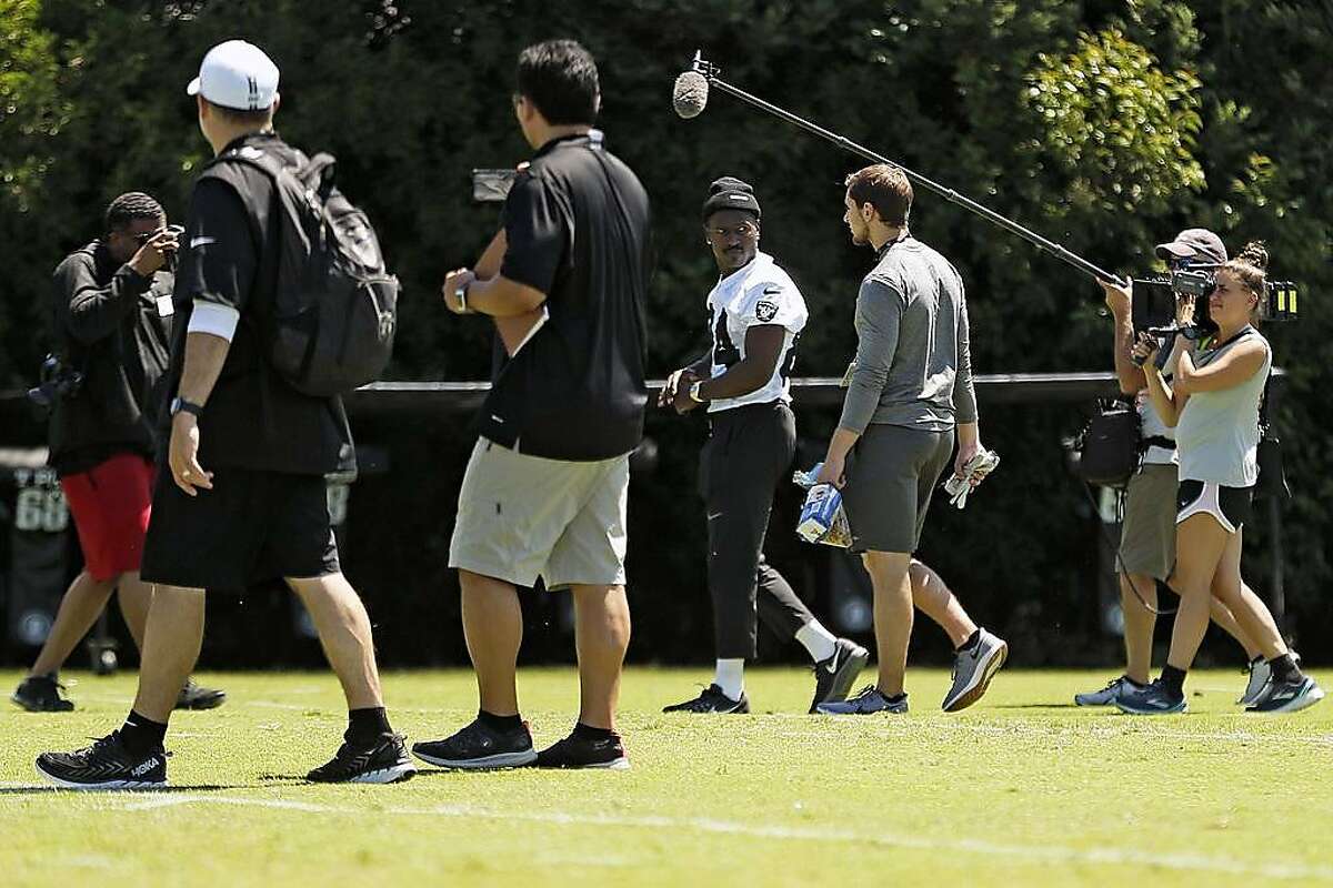 HARD KNOCKS: TRAINING CAMP WITH THE OAKLAND RAIDERS Debuts Aug. 6