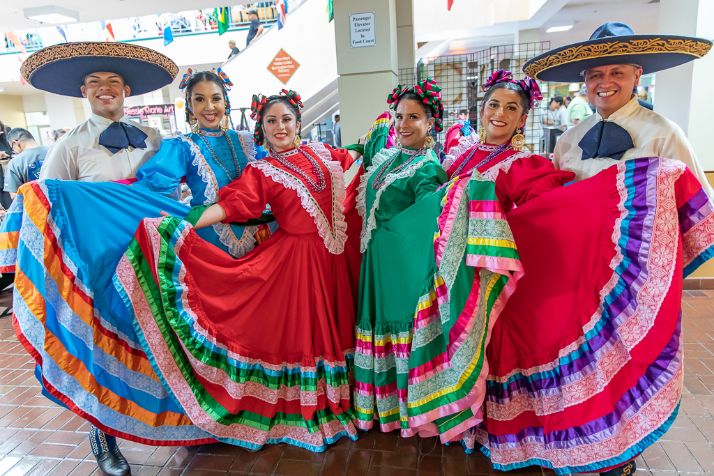 Four-day 'mexican Fest' With Shopping, 'authentic' Food And Lotería 