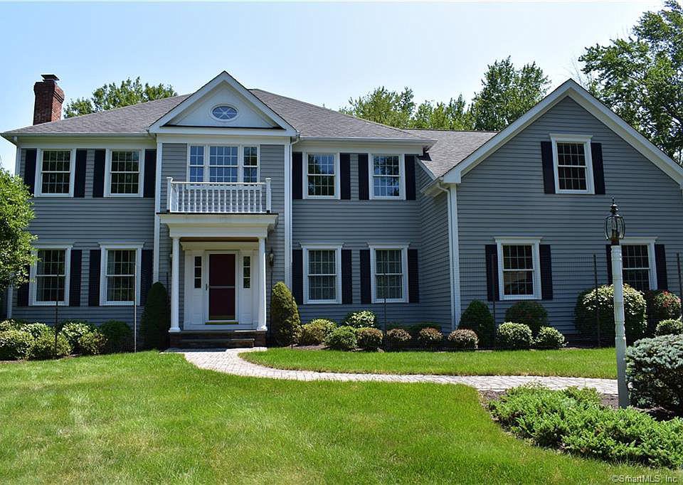 Five homes sold in Ridgefield last week