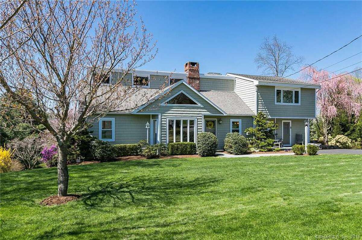 Five homes sold in Ridgefield last week