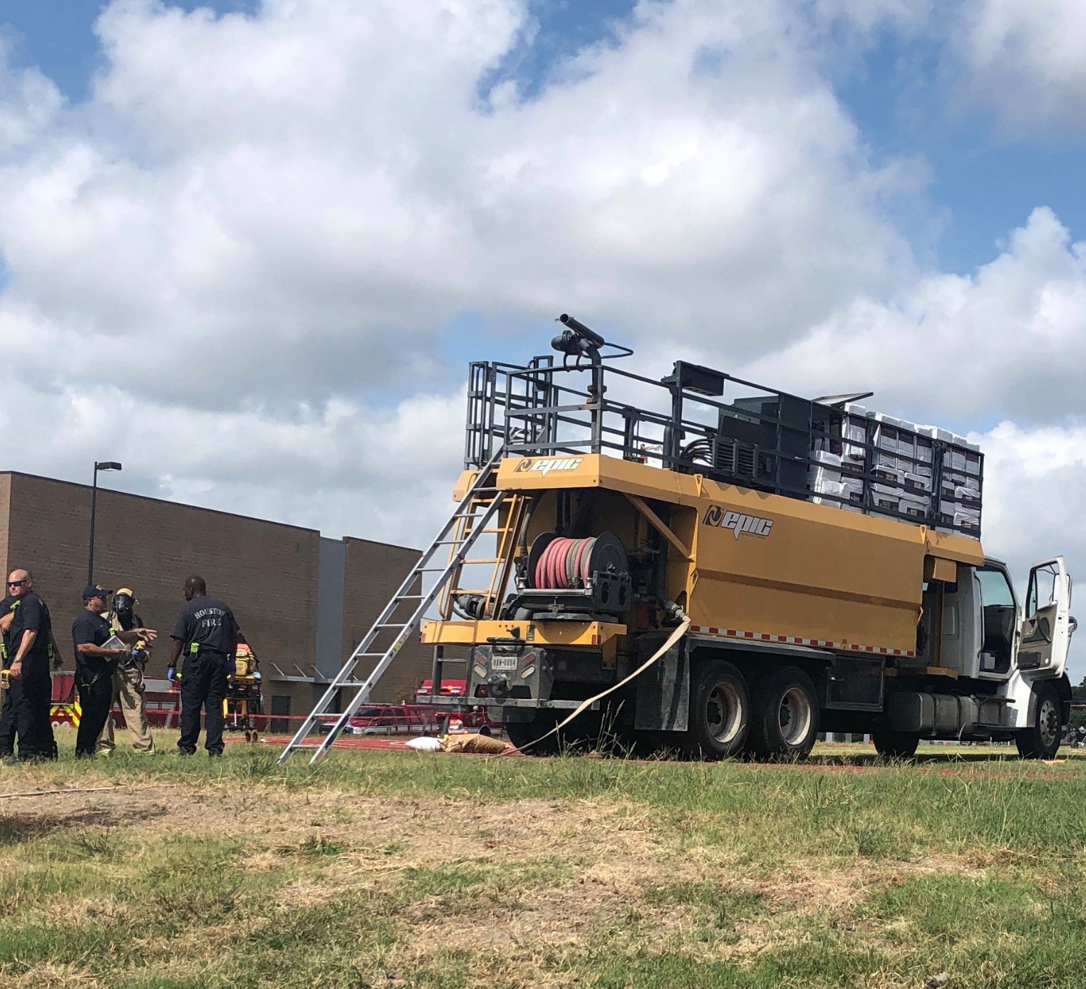 2 workers dead after falling into truck tank outside southwest Houston ...