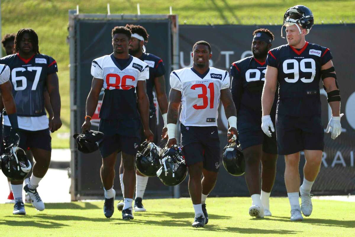 Houston Texans strong safety Justin Reid warms up before the football