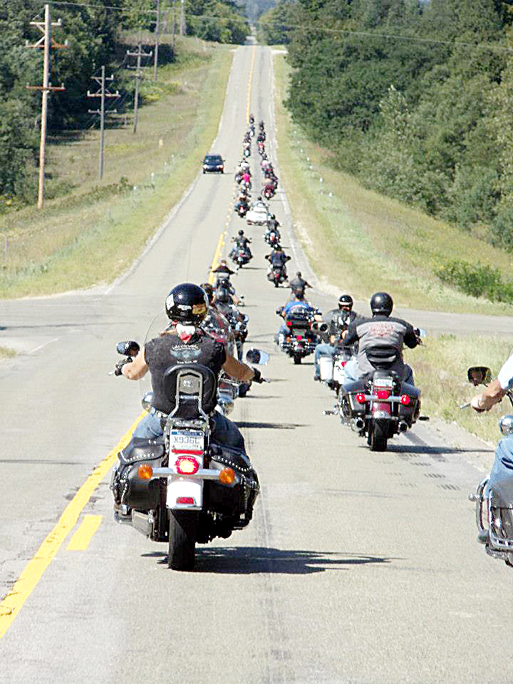 Rolling Thunder motorcycle group aims to improve the lives of veterans