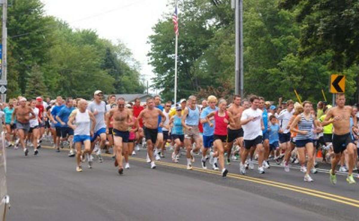 Onekama Days 5K draws nearly 300 runners