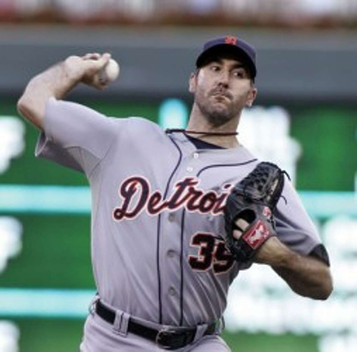 Cy Young-favorite Justin Verlander defying all logic and dominating