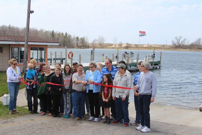 Arcadia Township officials dedicate boat launch