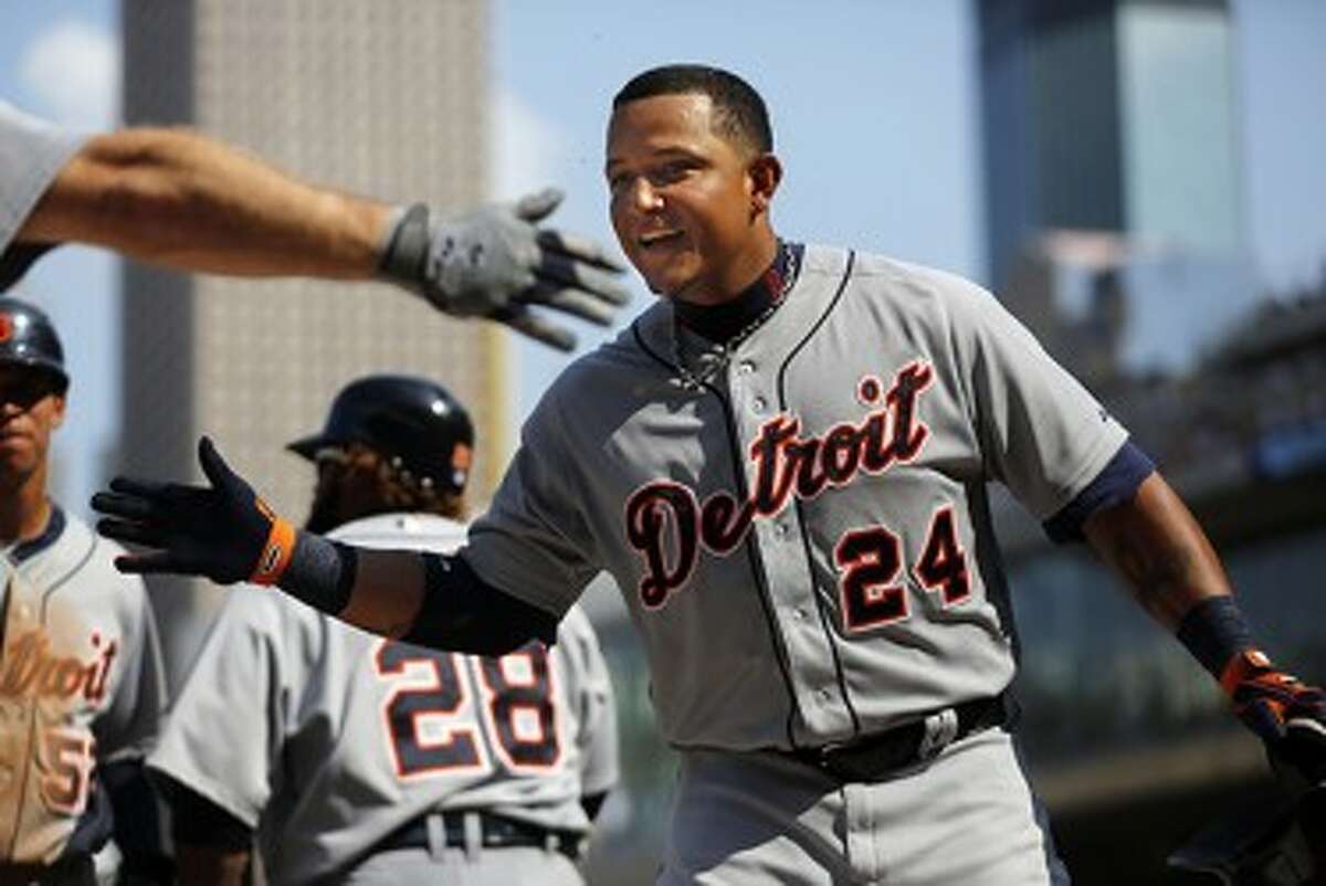 Detroit Tigers: Downfall of Miguel Cabrera the Struggling Power Hitter
