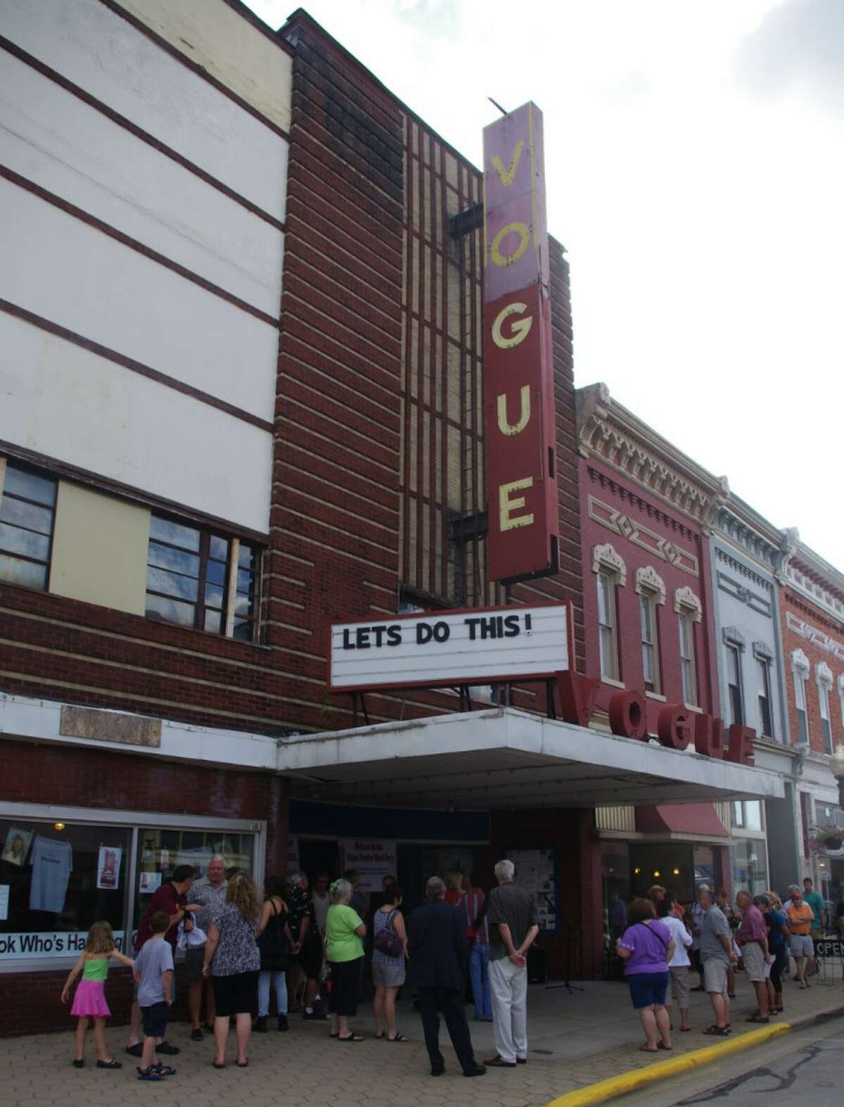 A crowd gathered at the Vogue under the banner “Let’s Do This!” (Dave Yarnell/News Advocate)