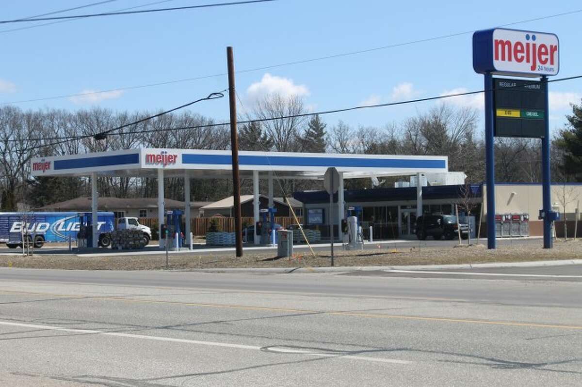Meijer to open gas station Thursday