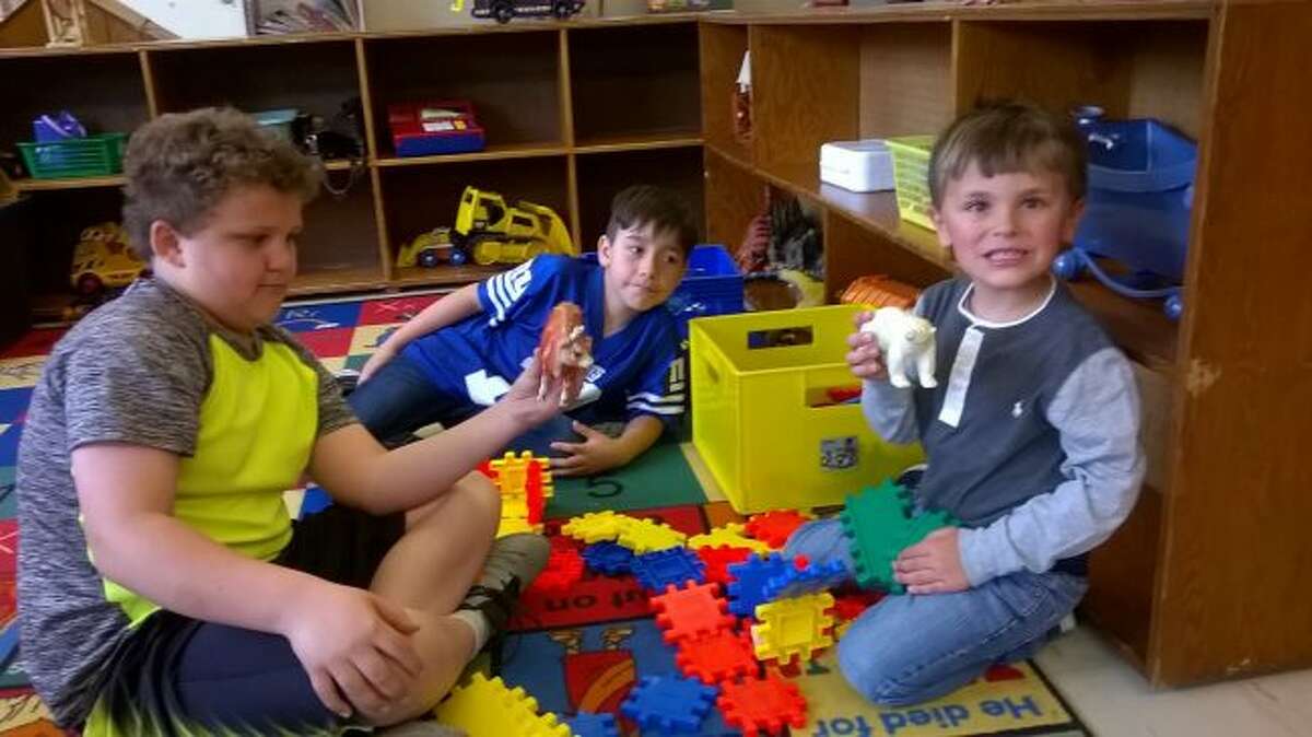Trinity Lutheran School middle grade students have been doing some building activities and singing songs with preschoolers. Each week they spend about 25 minutes together to connect the younger kids with some older ones.