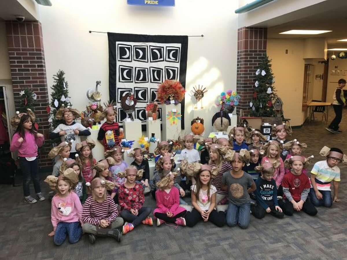 Onekama Consolidated Schools students give thanks