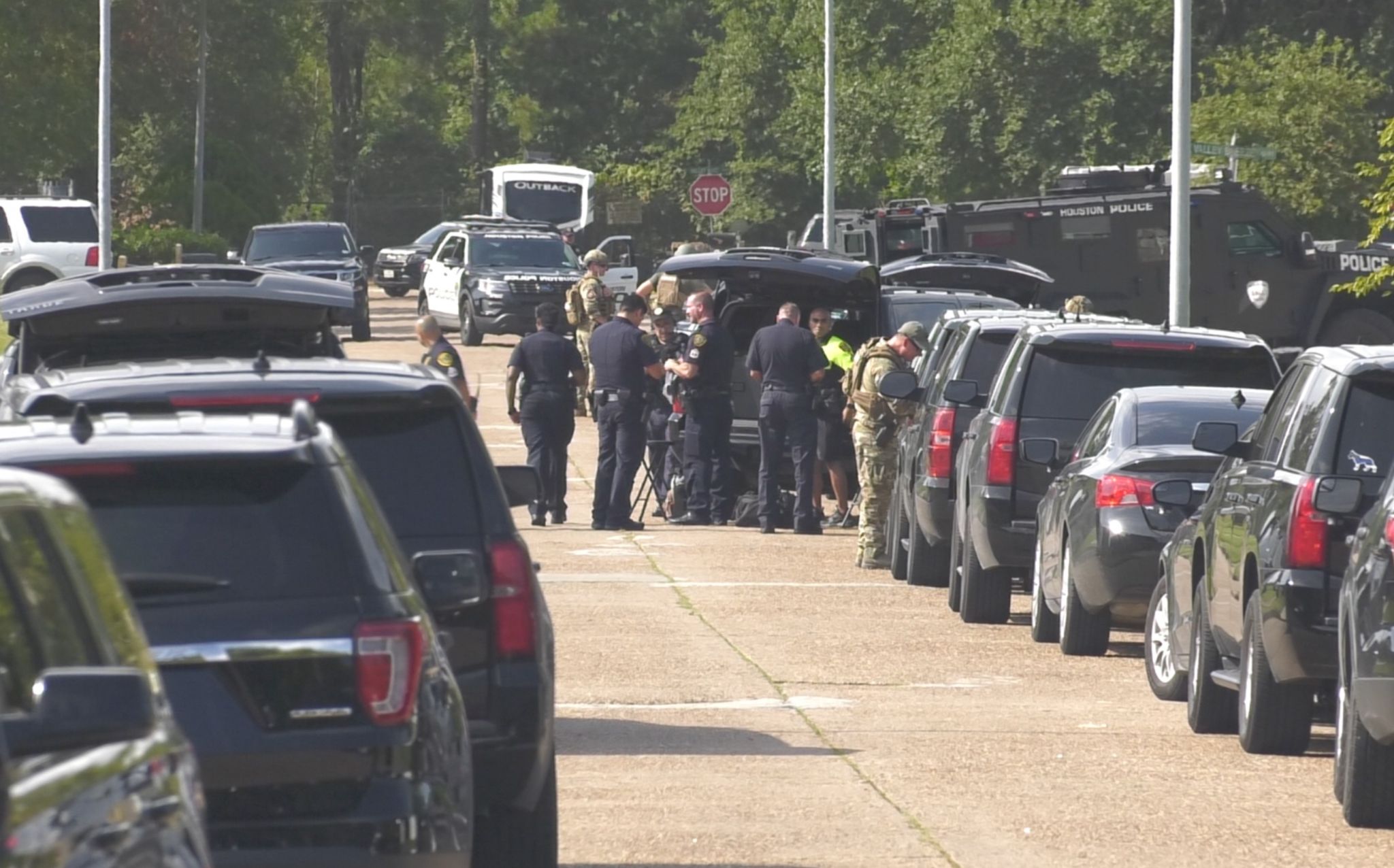 HPD Man involved in northeast Houston hostage situation in custody