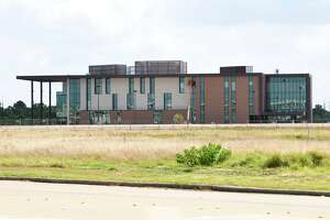 New Katy campus will be ready for classes, UHV officials say