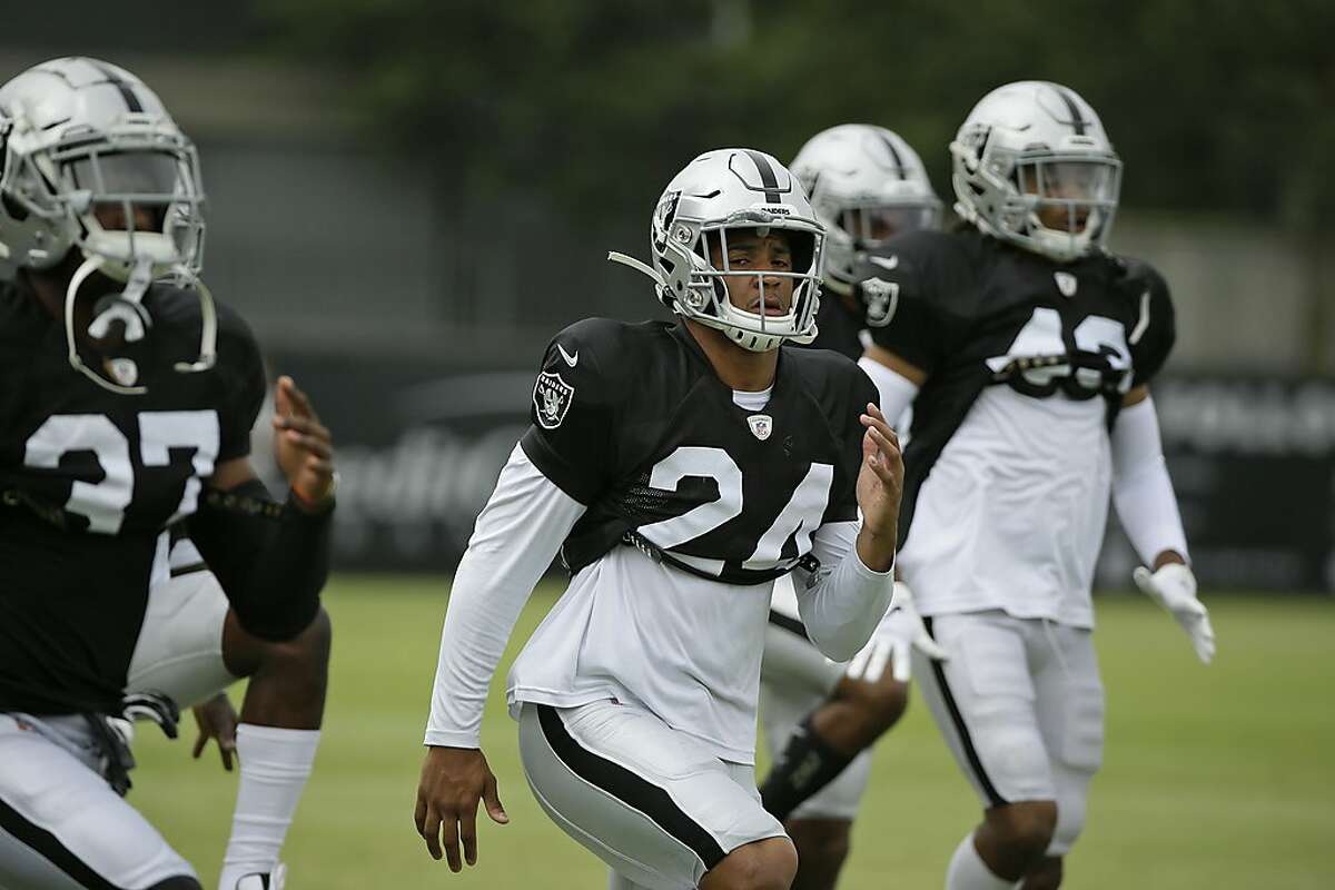 Las Vegas Raiders strong safety Johnathan Abram (24) warms up before the  start of an NFL footba …