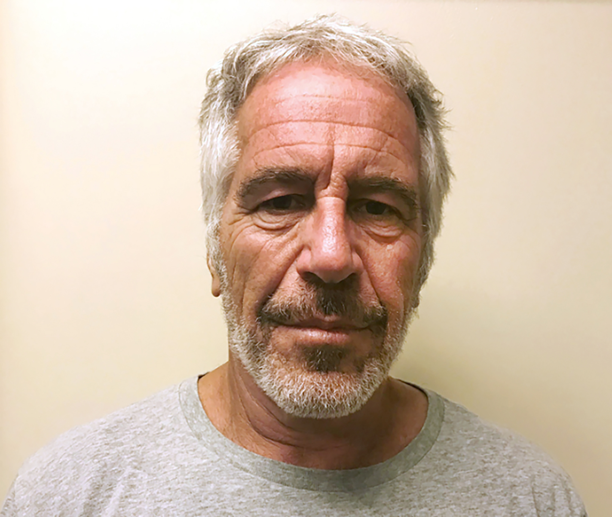 Jeffrey Epstein Found Dead in Manhattan Jail Cell