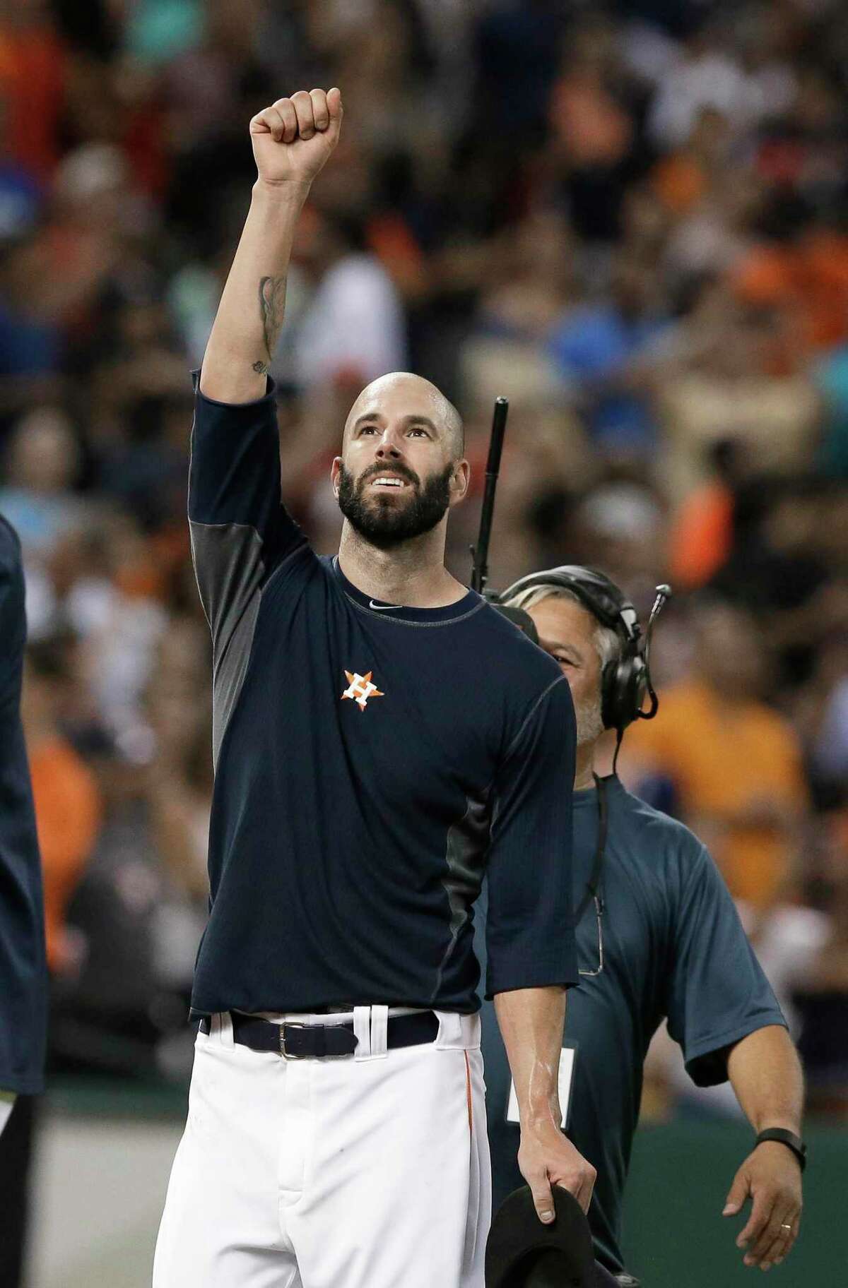 Astros' Mike Fiers no-hits Dodgers - The Boston Globe