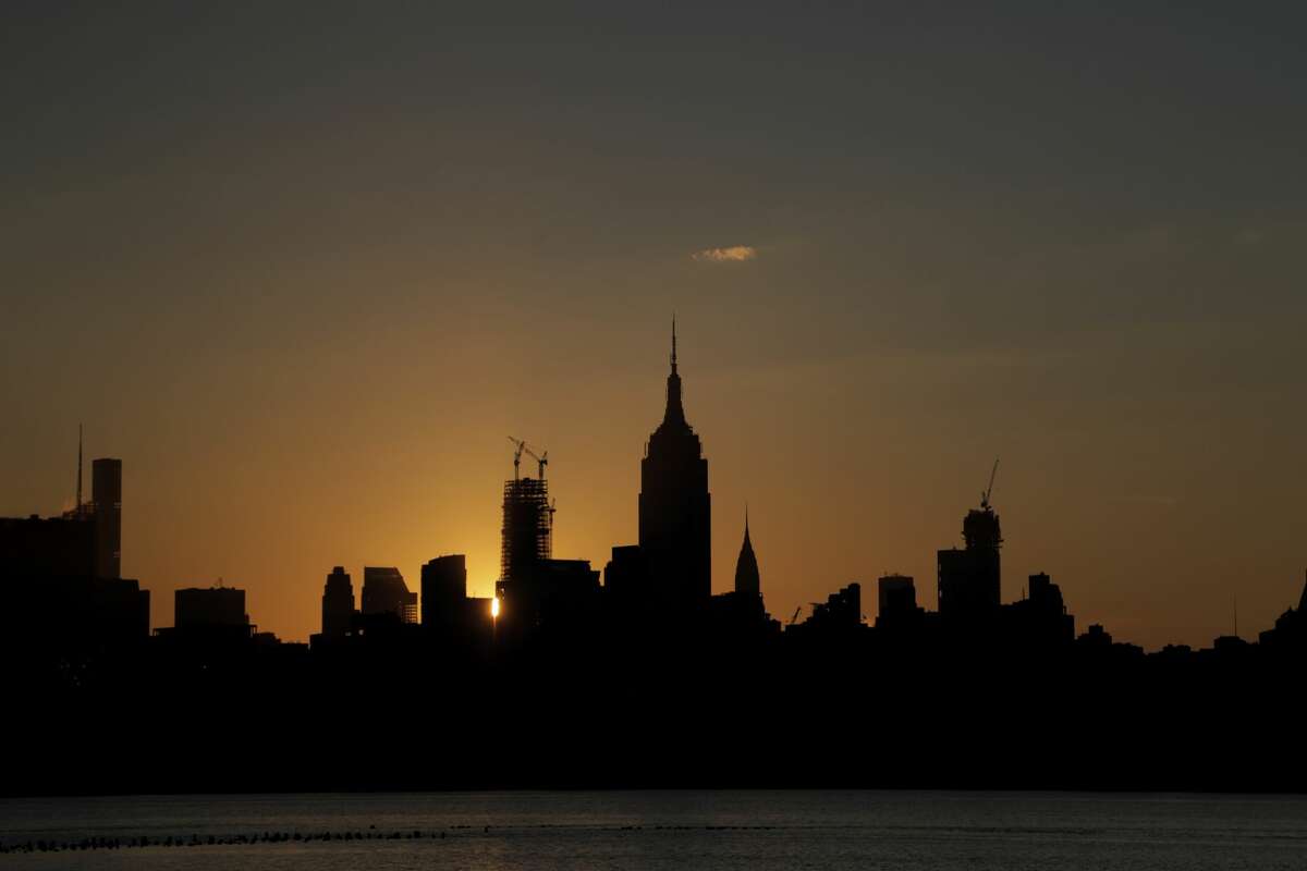 New Yorker New York City skyline (AP Photo/Julio Cortez)