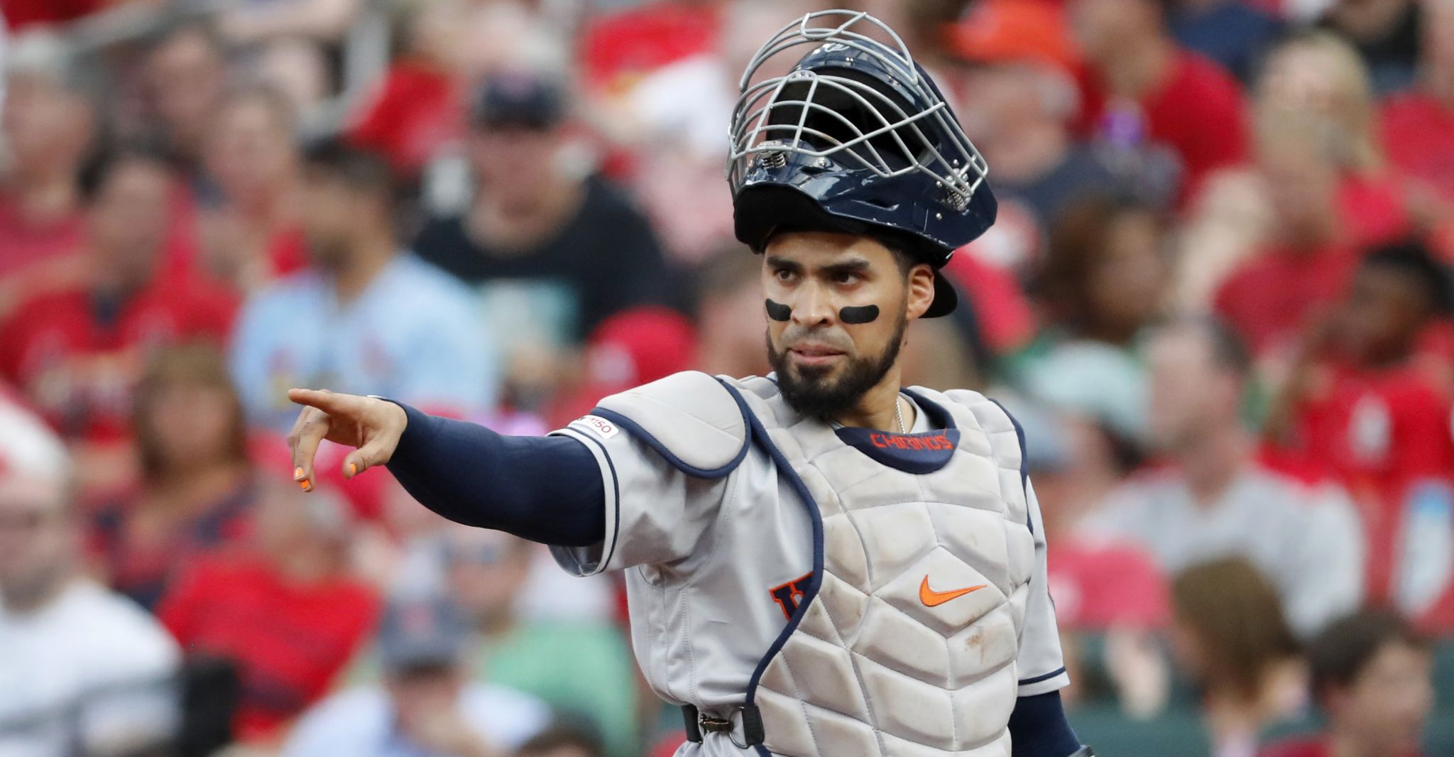 Robinson Chirinos remains Astros' primary catcher with addition of Martín  Maldonado