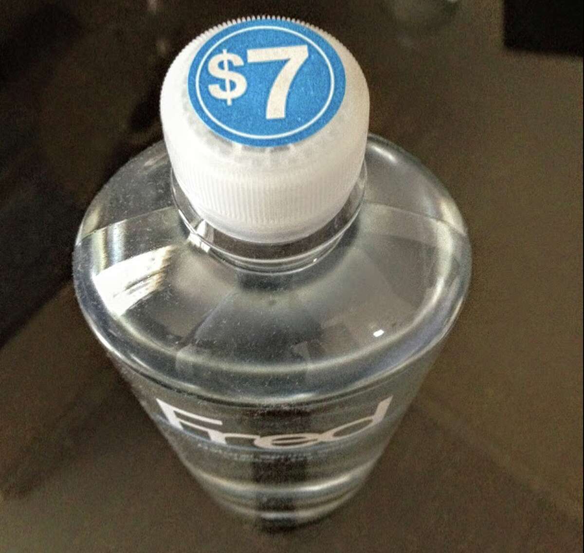 sfo bans plastic bottles