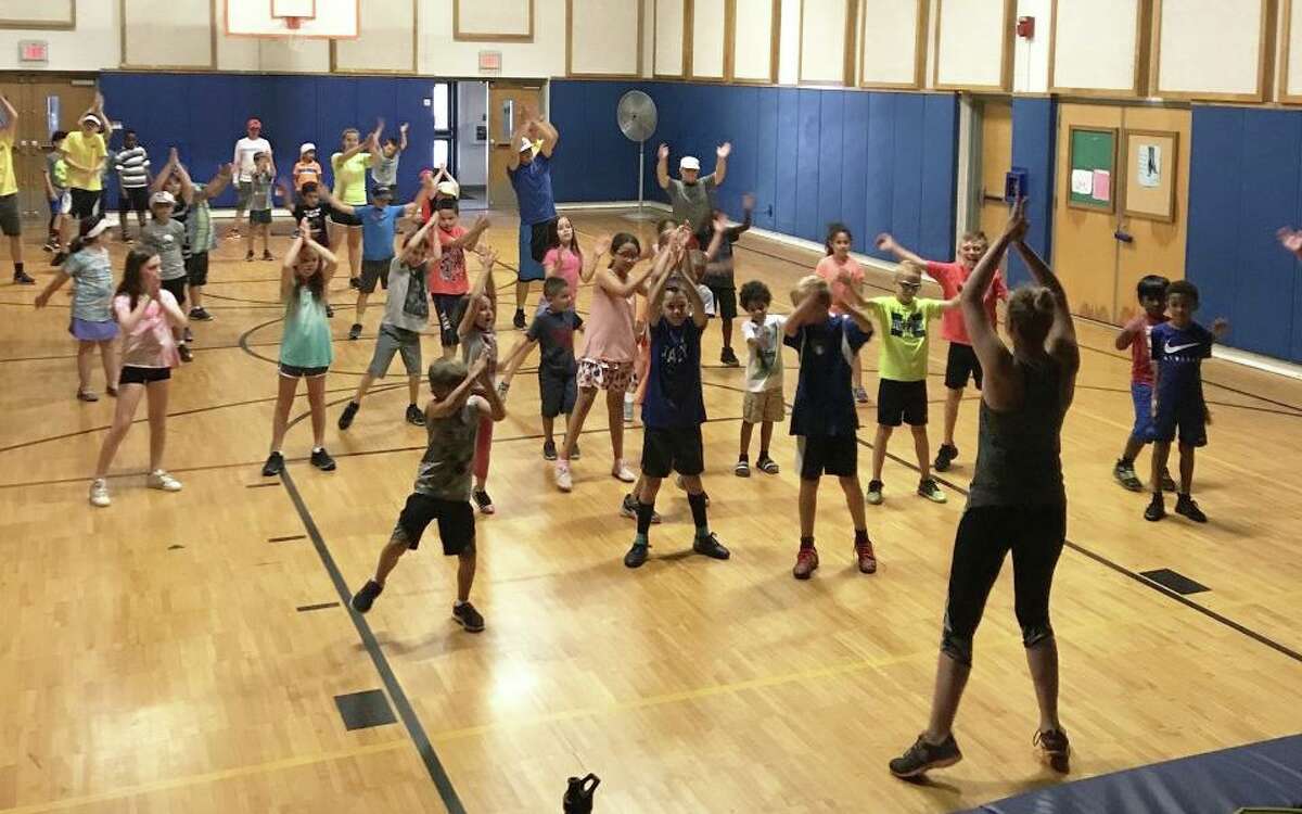 Free Aqua Zumba Classes Enjoy Robust Participation In Middletown