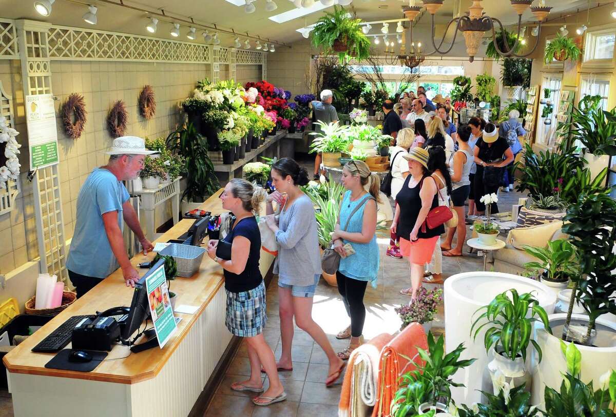 Special delivery of peaches from to Greenwich