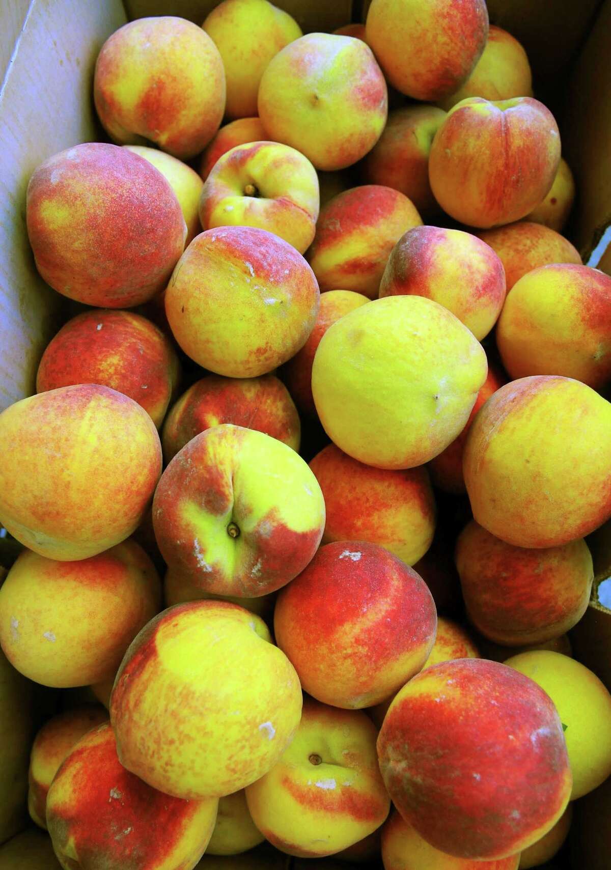 Special delivery of peaches from to Greenwich