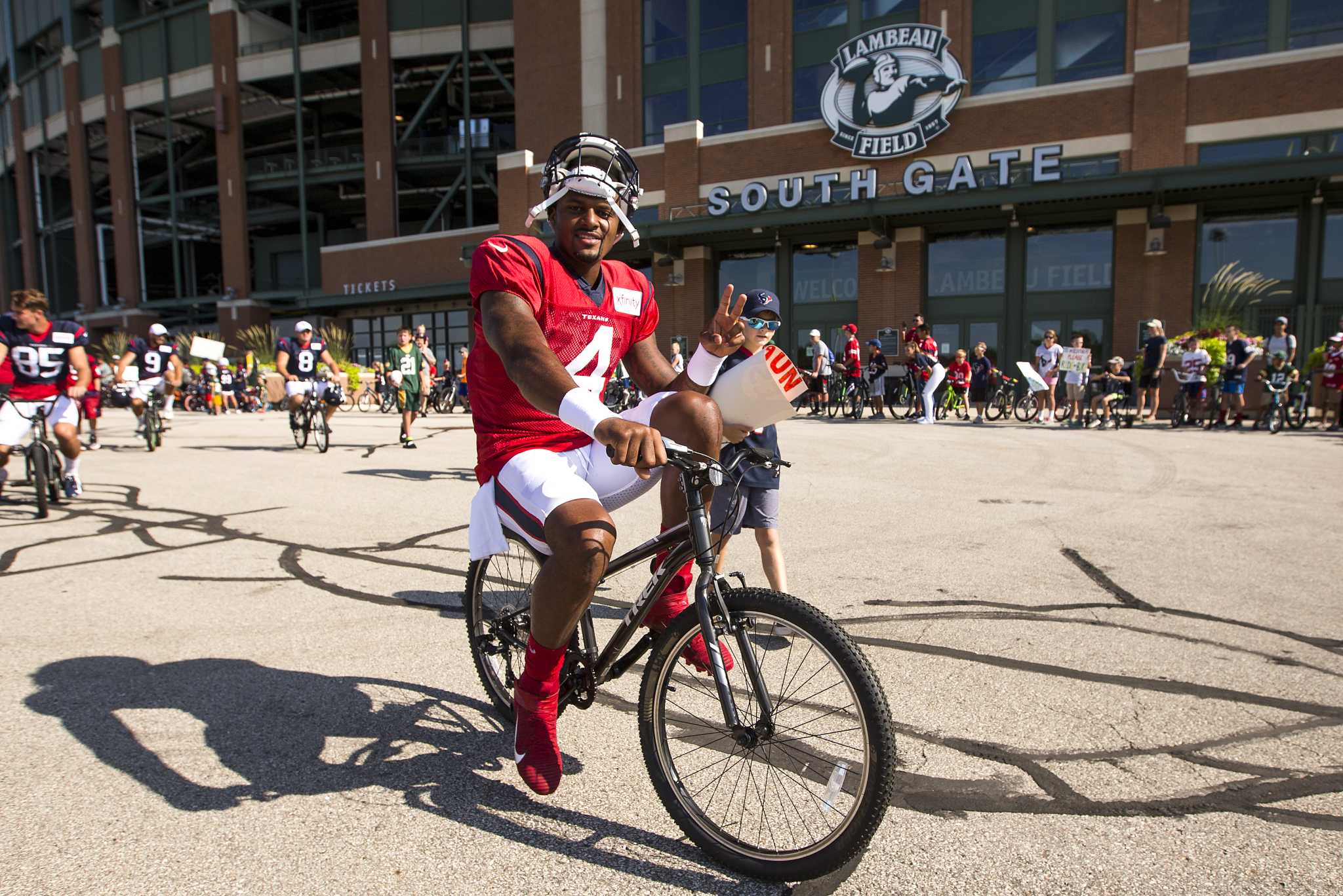 J.J. Watt, Texans embraced by training camp bike riders