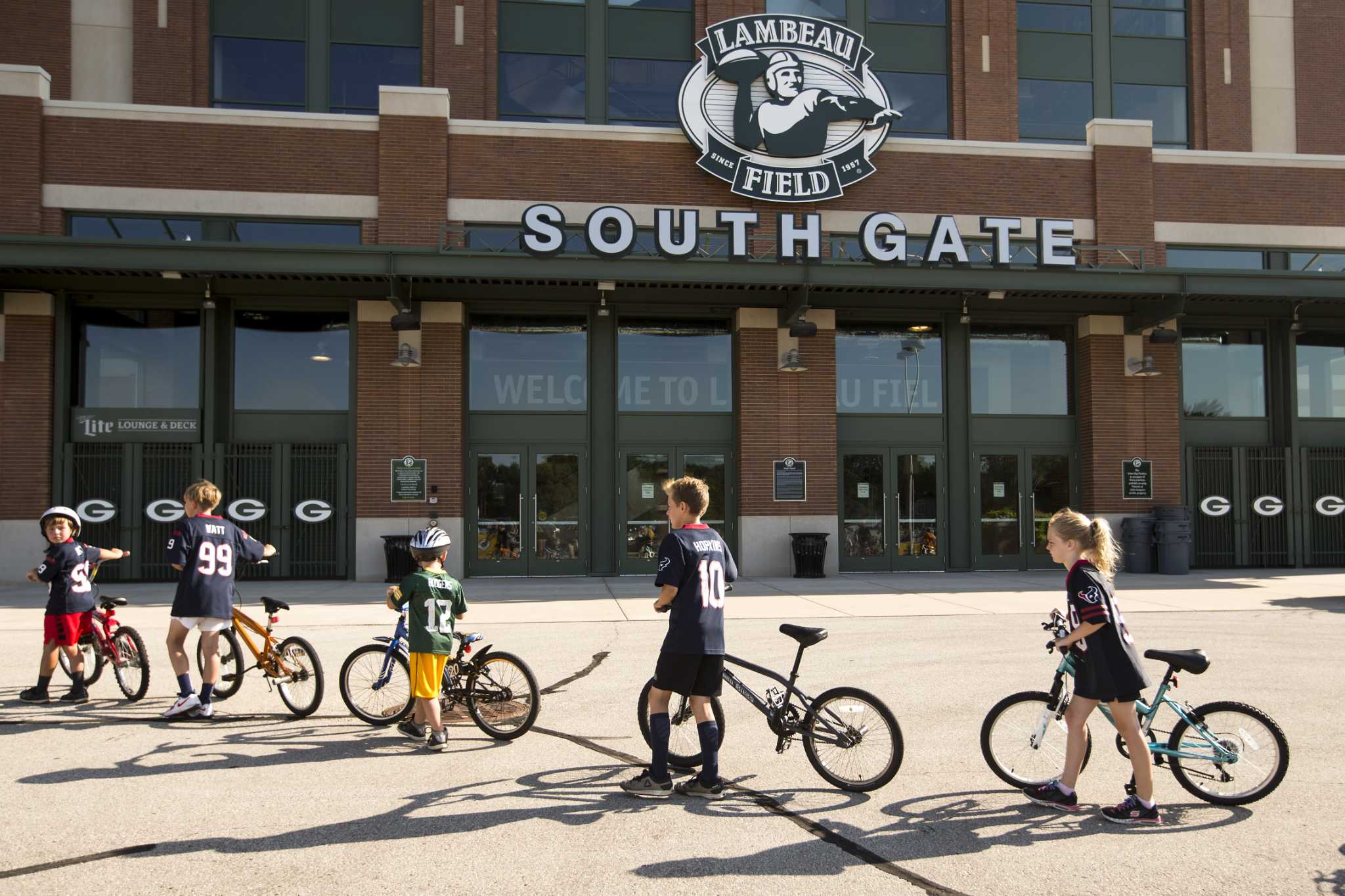 JJ Watt Accidentally Breaks Child's Bicycle During Packers Tradition