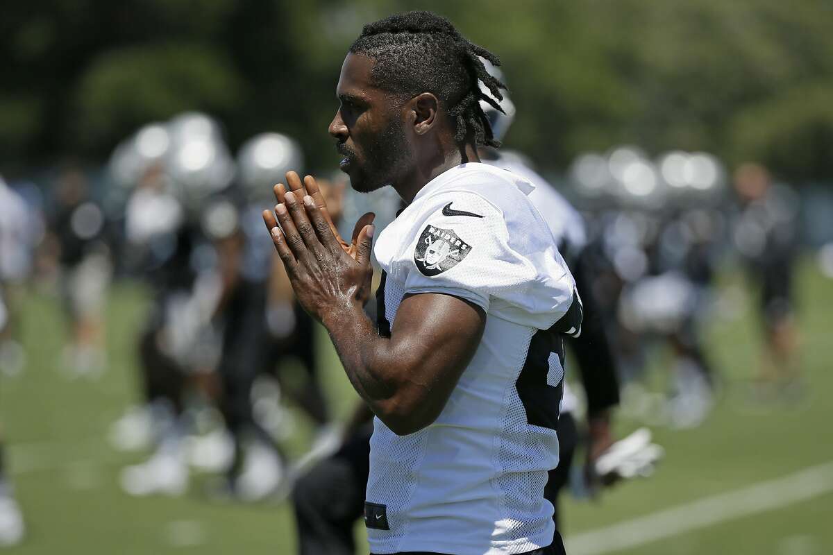 Raiders receiver Antonio Brown might have suffered 'extreme' frostbite