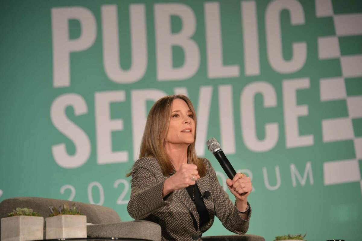 Marianne Williamson, author and 2020 Democratic presidential candidate, speaks during the American Federation of State, County & Municipal Employees (AFSCME) Public Service Forum in Las Vegas, Nevada, U.S., on Saturday, Aug. 3, 2019. Democratic presidential hopefuls attended the Public Service Forum to discuss their economic plans for working families, union employees and public workers. Photographer: Jacob Kepler/Bloomberg